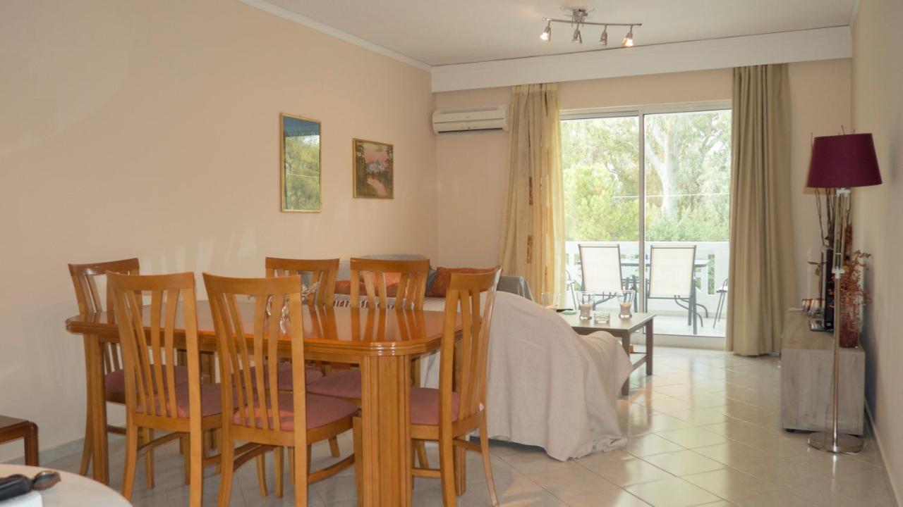 קסילוקסטרו Apartment 50M From Sea! מראה חיצוני תמונה